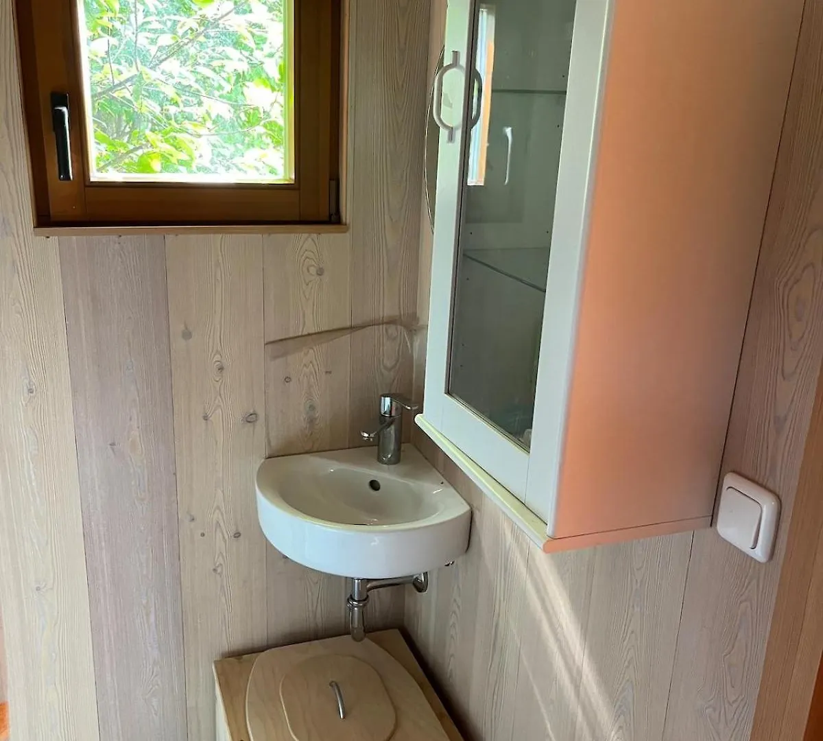 Overnight Stay In A Shepherd'S Wagon Tiny House München 0*,